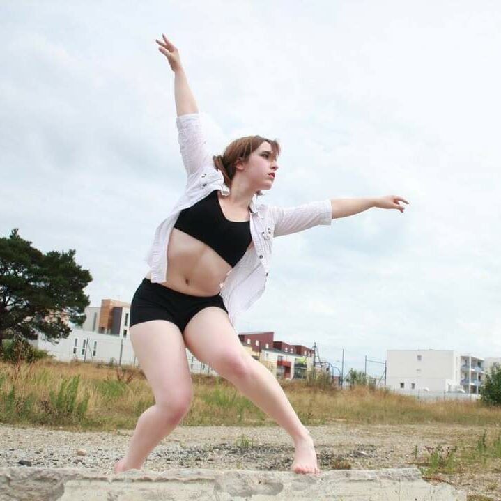 Photo de Nolwenn Garcin, professeur de contemporain et danse Fusion